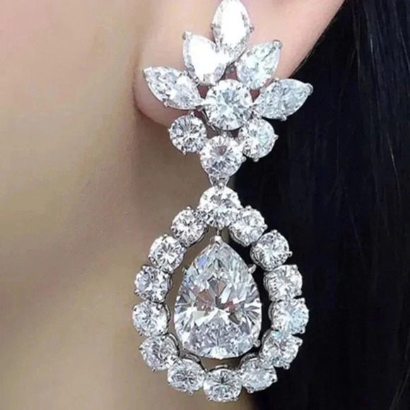 Crystal Backless Wedding Dress dress & Evening Dress Necklace & Earings Set - Picture 7 of 10